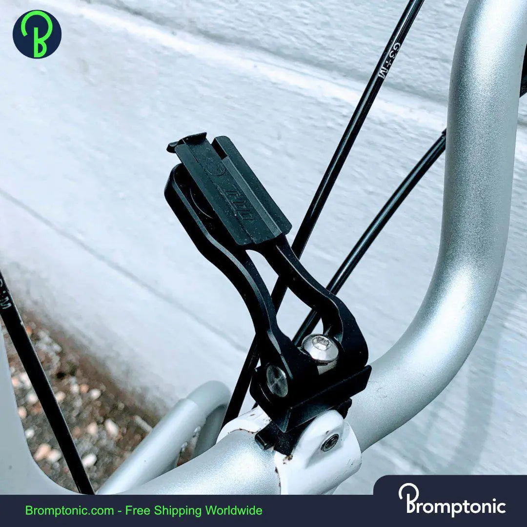 Brompton iPhone mount fits with any smart phone Bromptonic